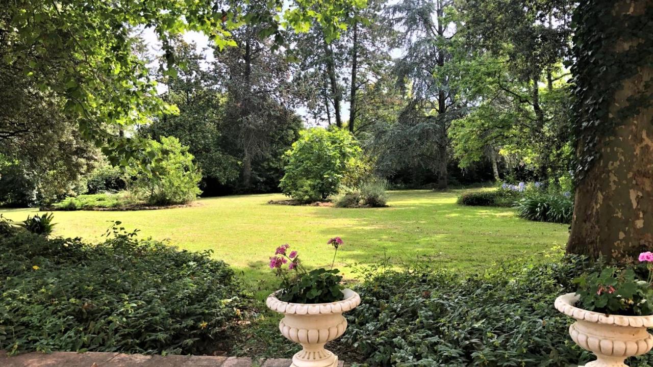 Manoir Du Bois Mignon Bed and Breakfast Le Fleix Exteriör bild